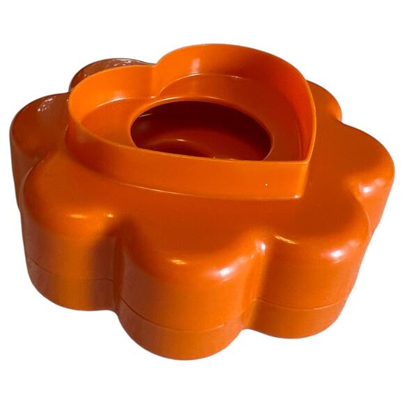 Vintage Tupperware Orange Cookie Cutter Set Heart Star Flower - Picture 4 of 7